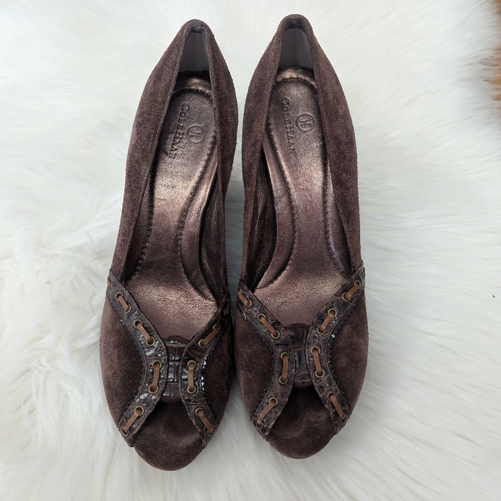 Cole Haan Jaynie Wedge Heel Dark Brown Suede With Lace Accents - Picture 2 of 6